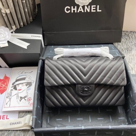 Chanel a1112