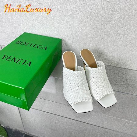 Bottega Veneta White Intrecciato Curve Heeled Sandals 34-41