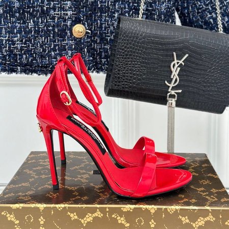 Dolce & Gabbana Red Pumps 35-41