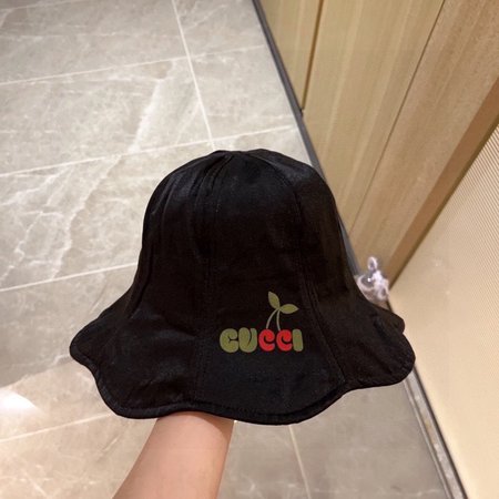 Gucci Jumbo Bucket Hat