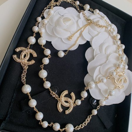 Chanel Gold CC Scatter Pearl Long Necklace