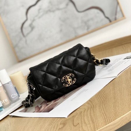 Chanel 19 AS1163 Black