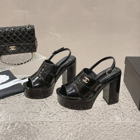 Chanel Sandal Patent Crumpled Lambskin Black