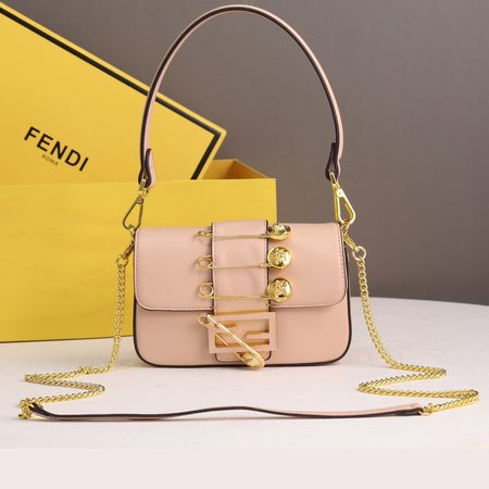 Fendi Baguette 8948