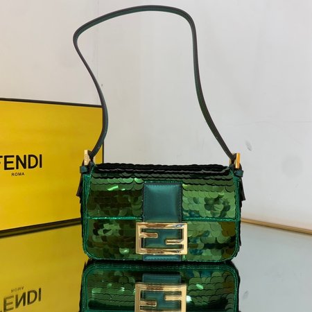 Fendi Baguette