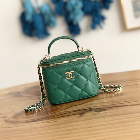 Chanel Bucket Bag 81189