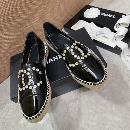 Chanel Loafers Patent Calfskin Black 35-40