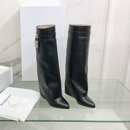 Givenchy Shark Lock Boots In Leather 35-39