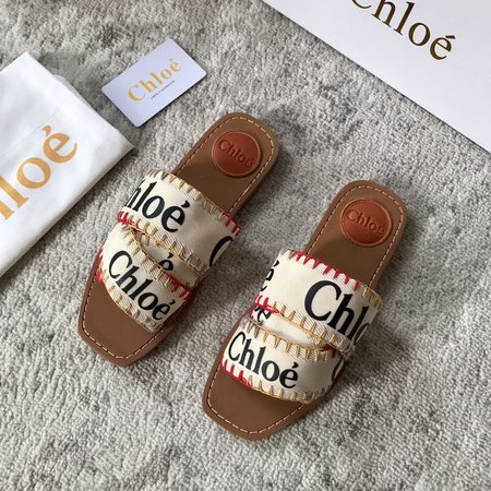 Chloe Woody Flat Mule 35-40